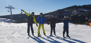 Gruppenbild der Skifahrer